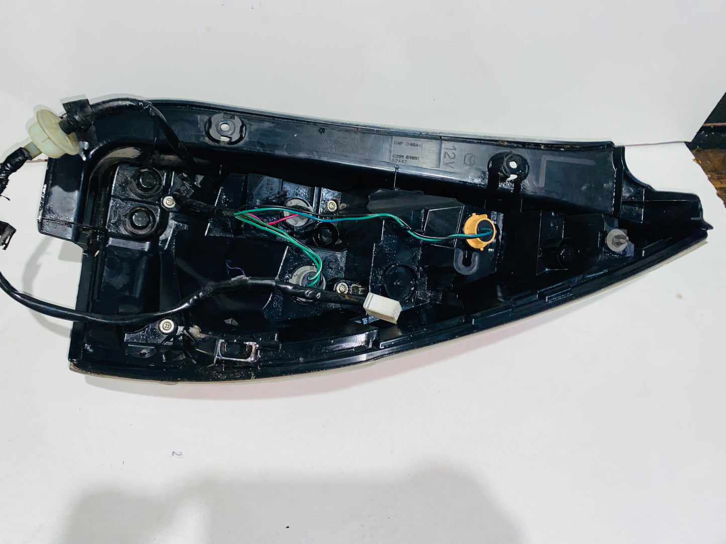 STOP IZQUIERDO PARA MAZDA 5 (2008-2010)