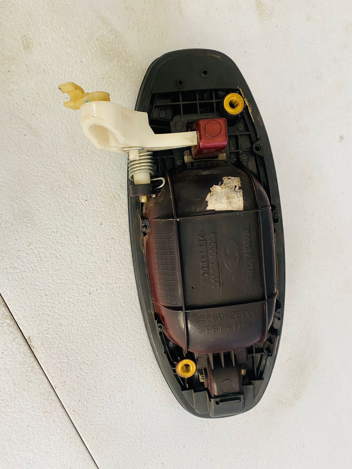 MANECILLA EXTERNA TRASERA RH HYUNDAI SANTA FE 2003