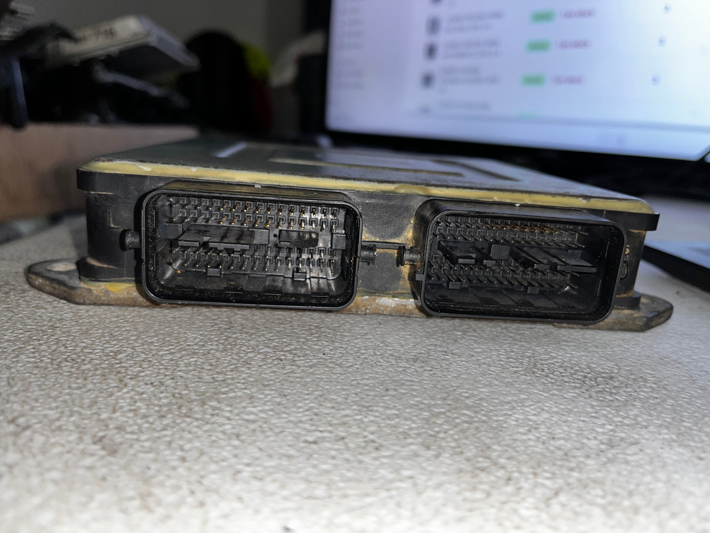 COMPUTADORA PARA MAZDA 3 AUTOMÁTICO 2005 2.3