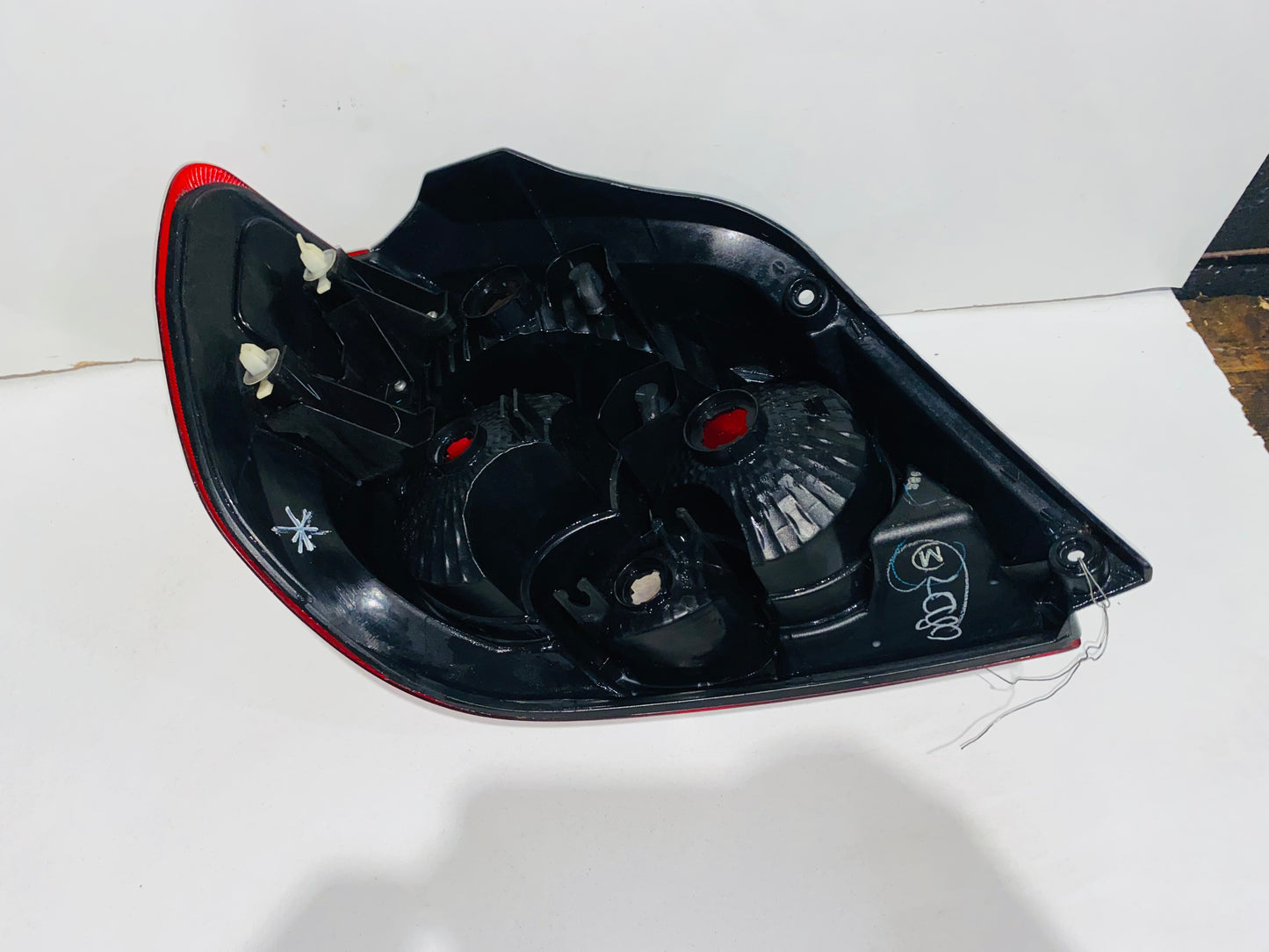 STOP DERECHO PARA MITSUBISHI OUTLANDER (2005-2006)