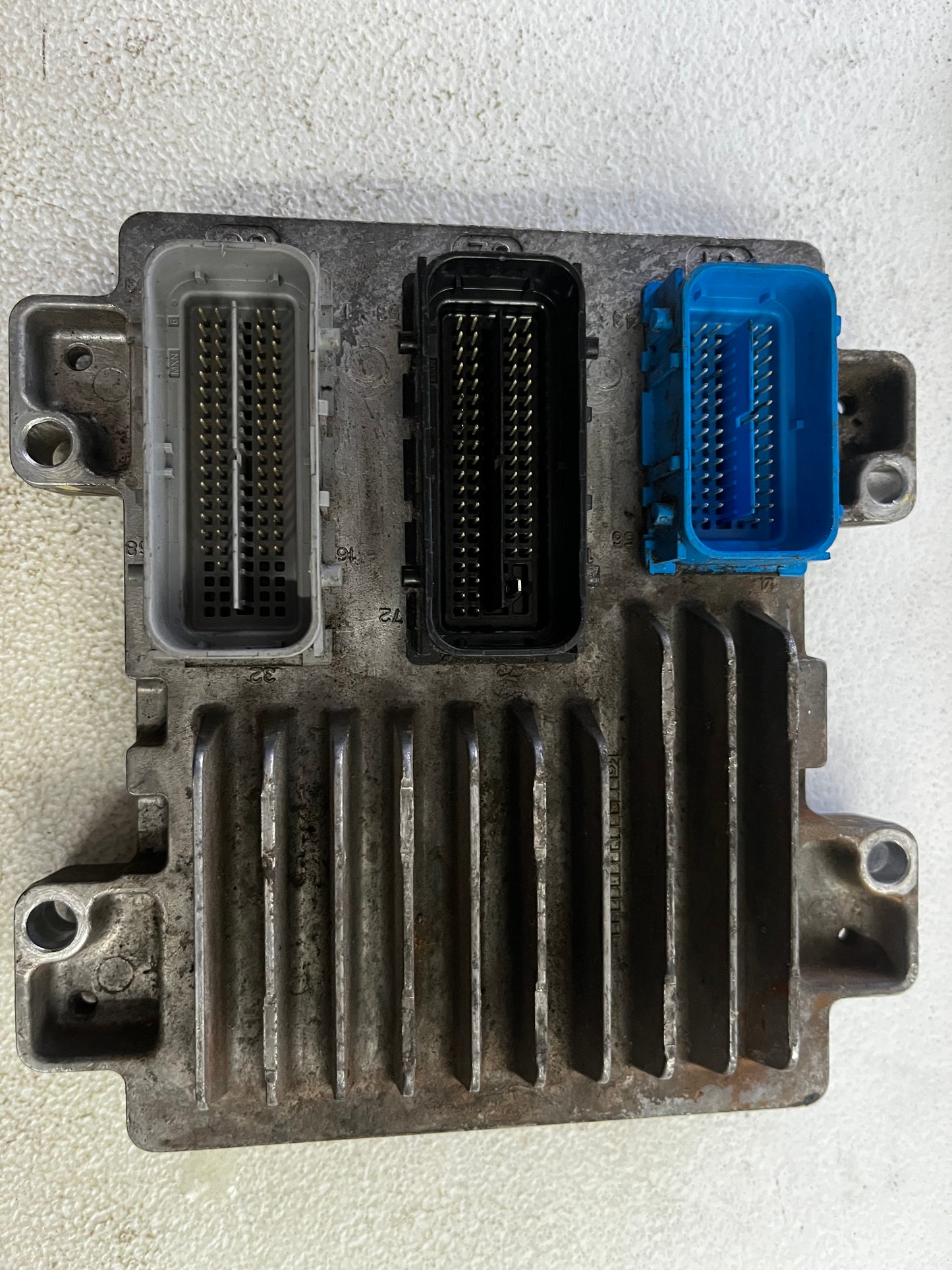 COMPUTADORA ABMW PARA CHEVROLET SONIC AUTOMATICO 2013 1.8