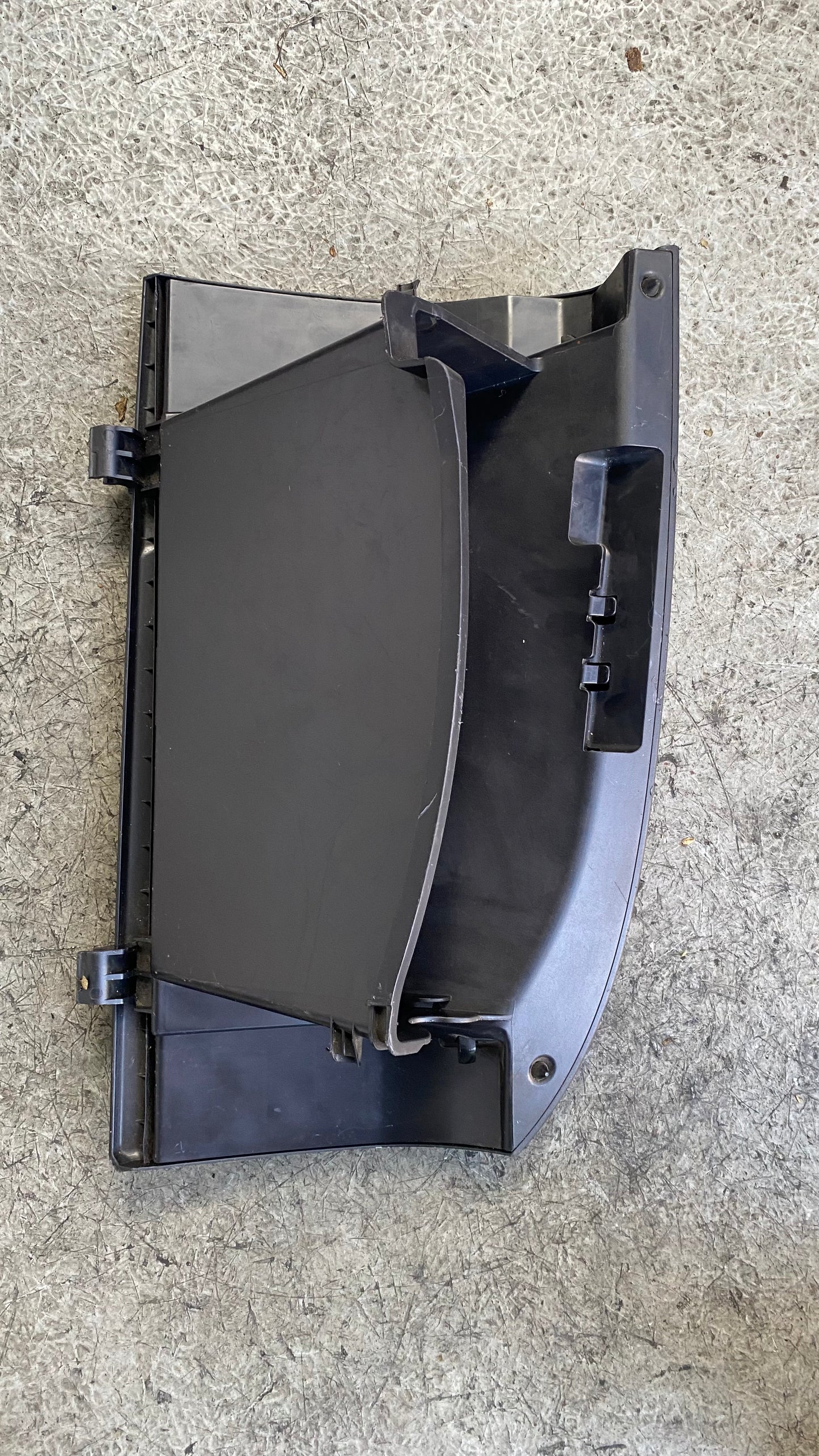 GUANTERA MITSUBISHI OUTLANDER 2007