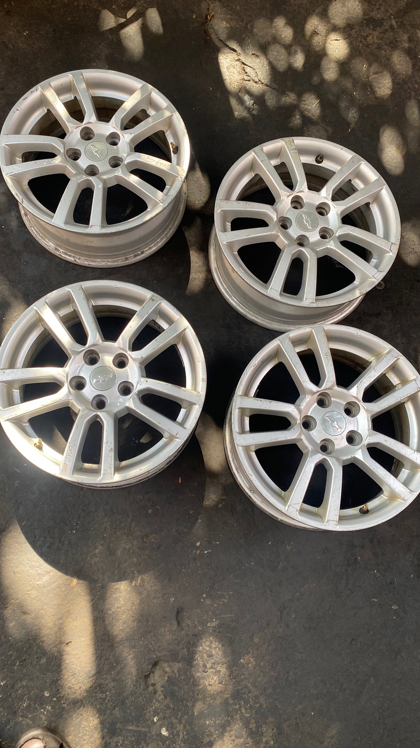 JUEGO DE AROS CHEVROLET SONIC 2015