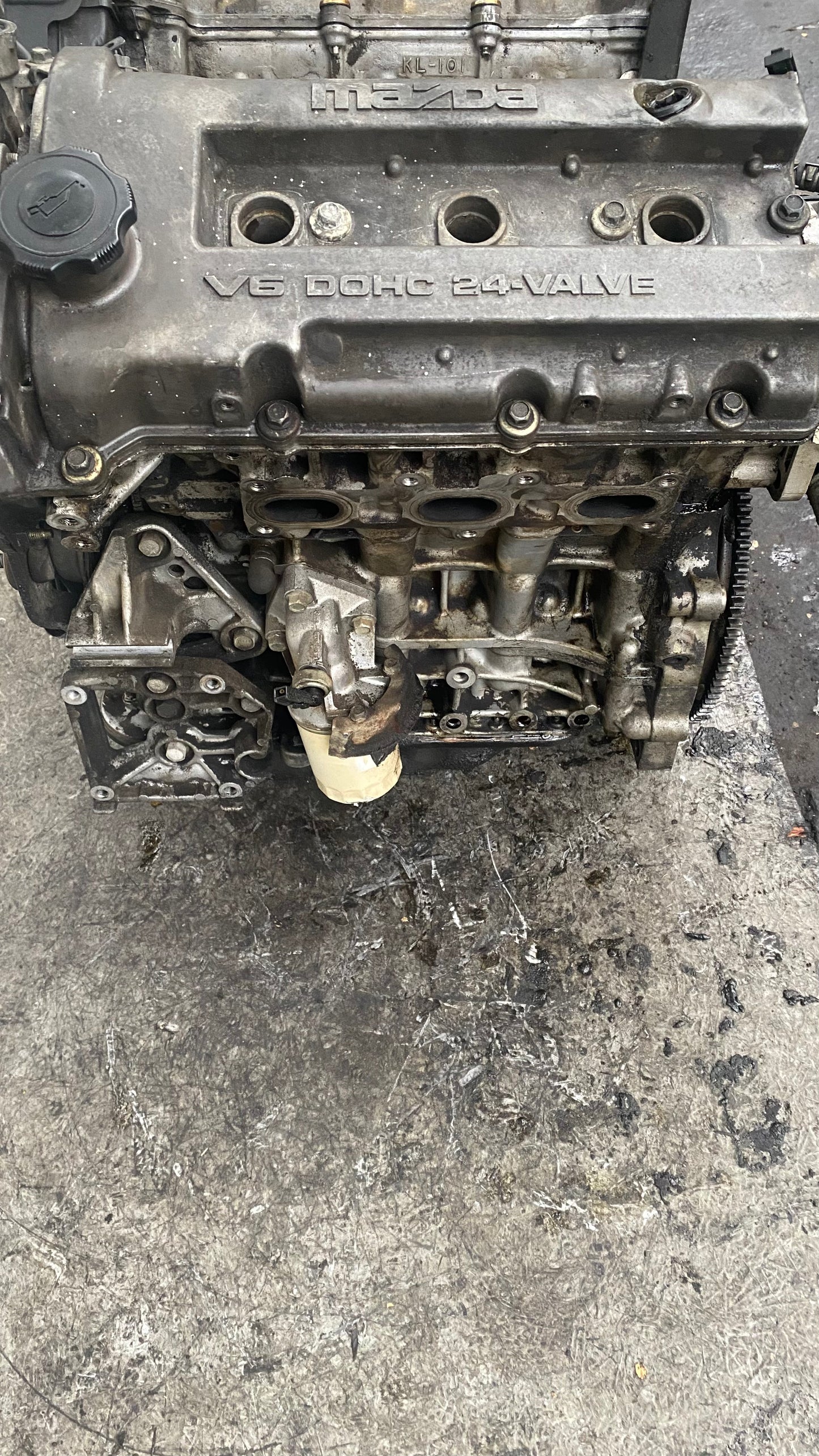 MOTOR MAZDA MILLENEA 2004