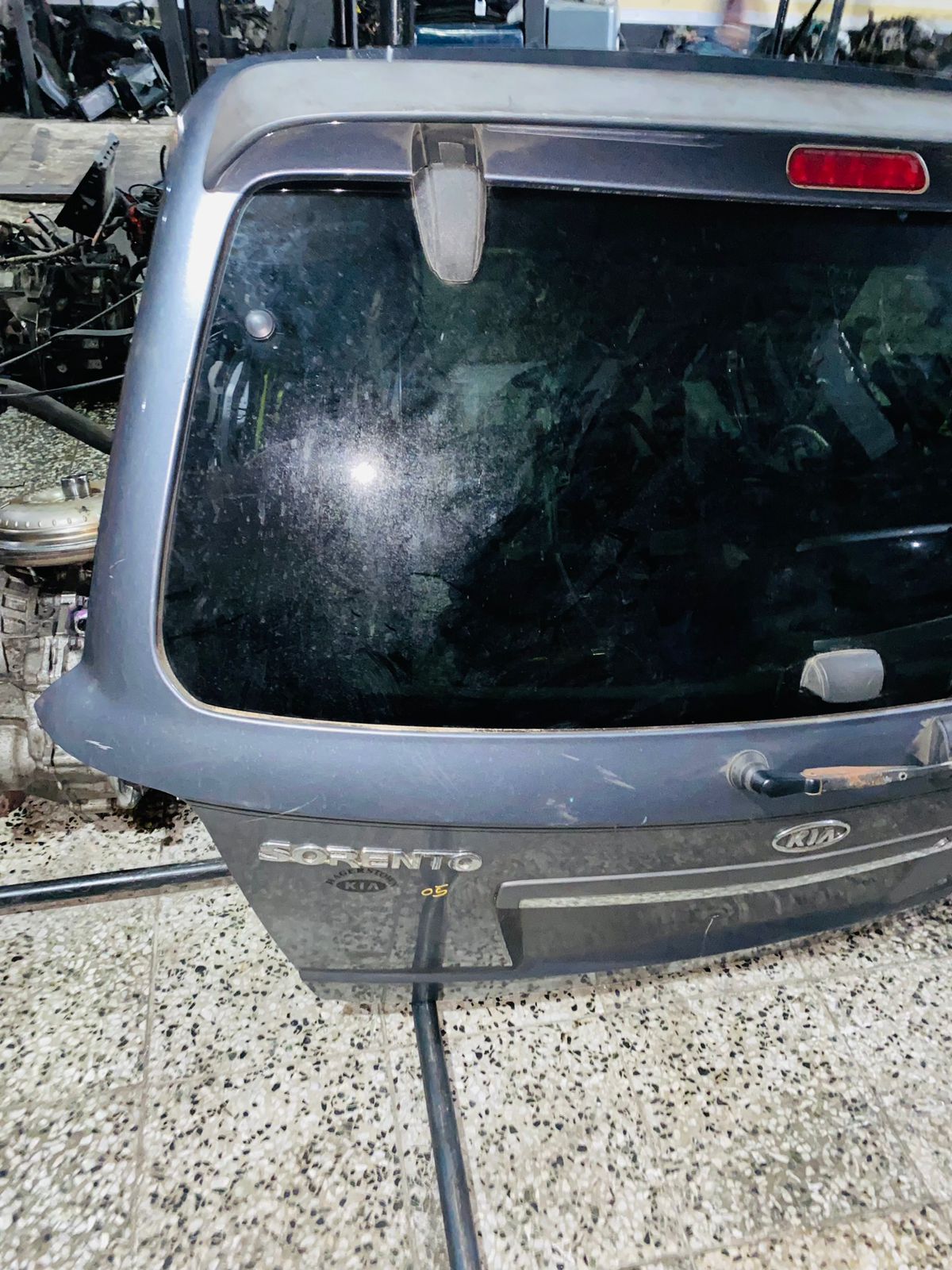 COMPUERTA KIA SORENTO 2001-2009