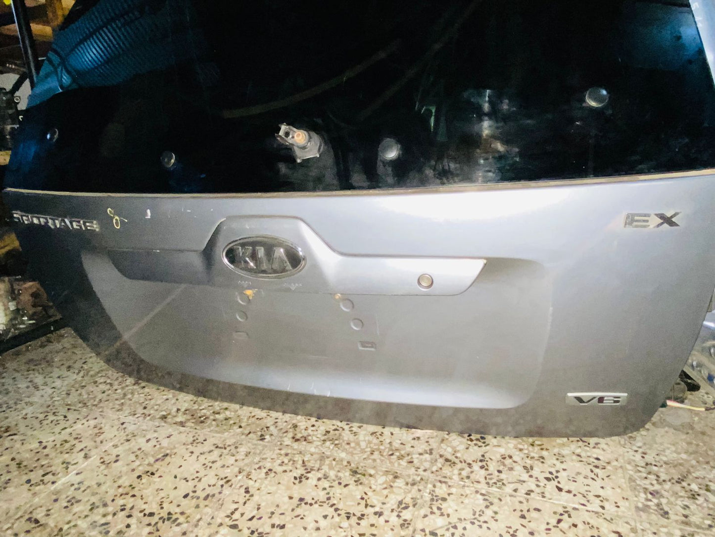 COMPUERTA DE KIA SPORTAGE 2005-2010