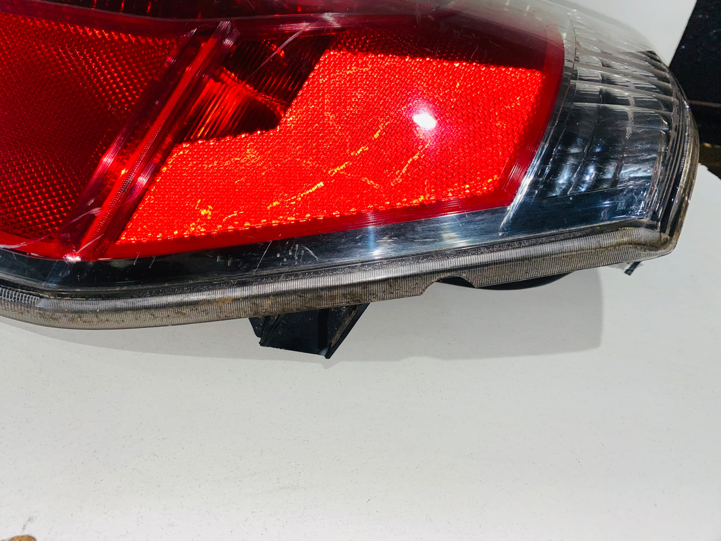 STOP IZQUIERDO PARA MAZDA 5 (2008-2010)