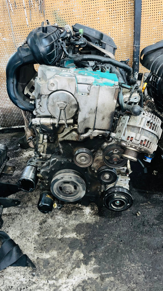Motor Nissan QR25