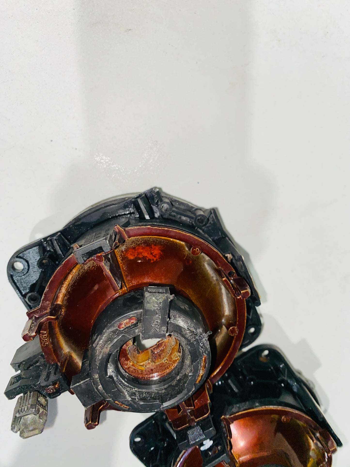 NEBLINERAS PARA MAZDA TRIBUTE (2001-2004)