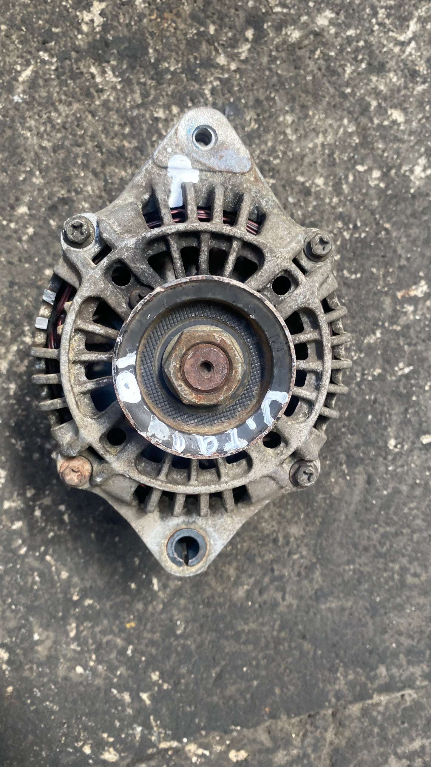 ALTERNADOR NISSAN XTERRA 2004