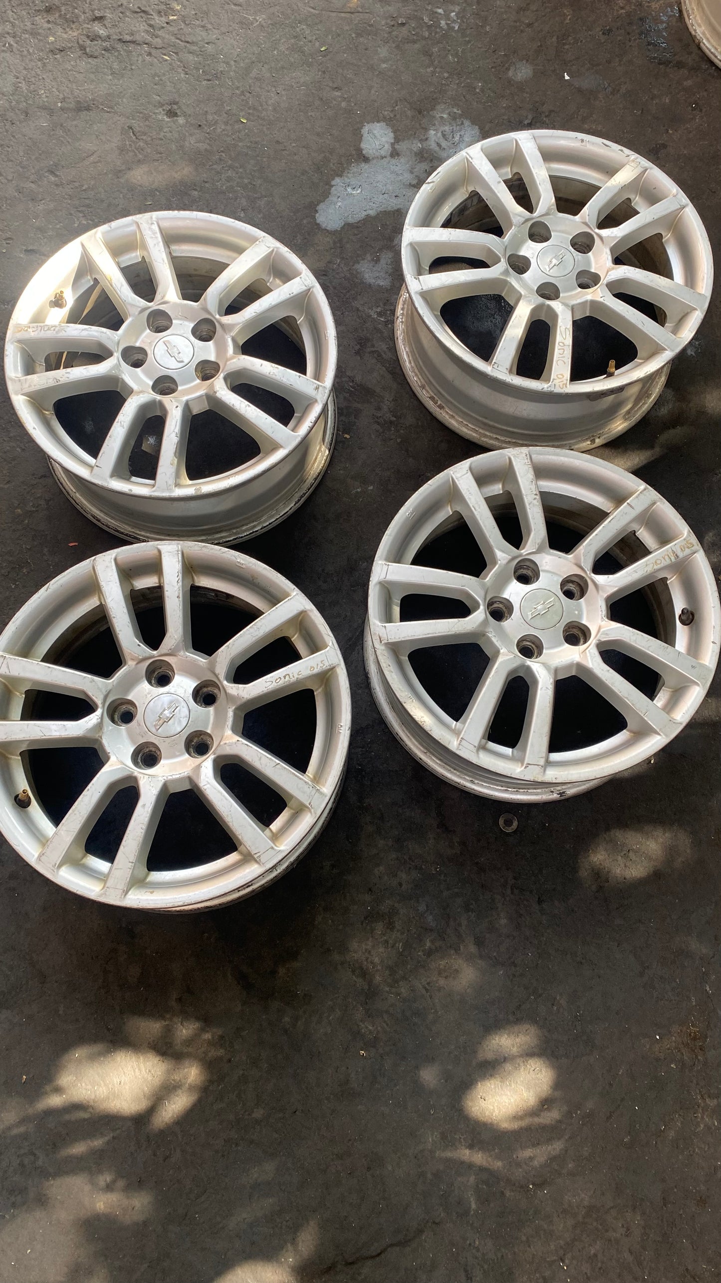 JUEGO DE AROS CHEVROLET SONIC 2015