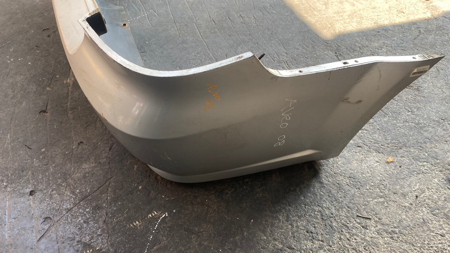 BUMPER TRASERO CHEVROLET AVEO 2008