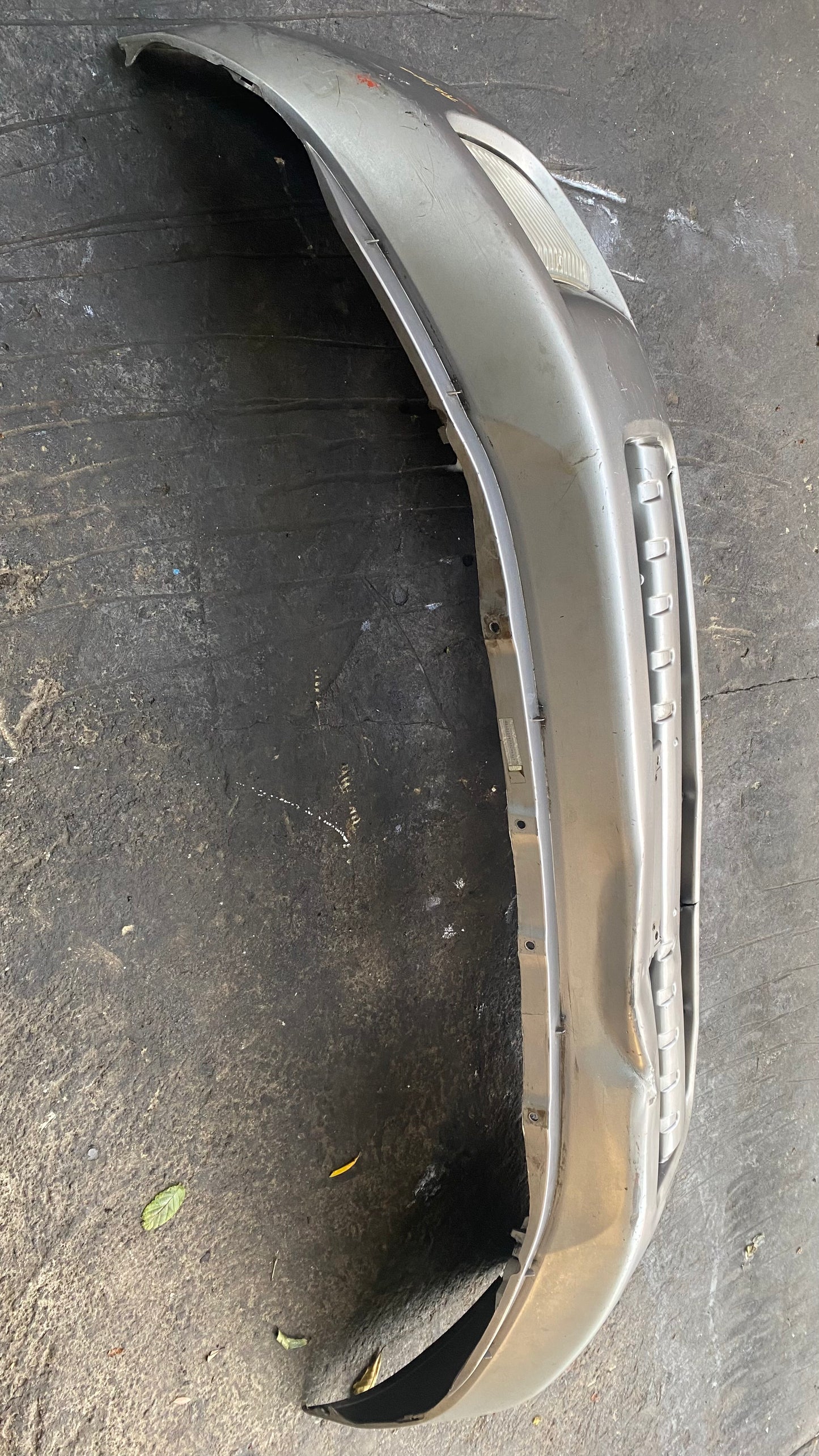 BUMPER DELANTERO TOYOTA RAV 4 2003