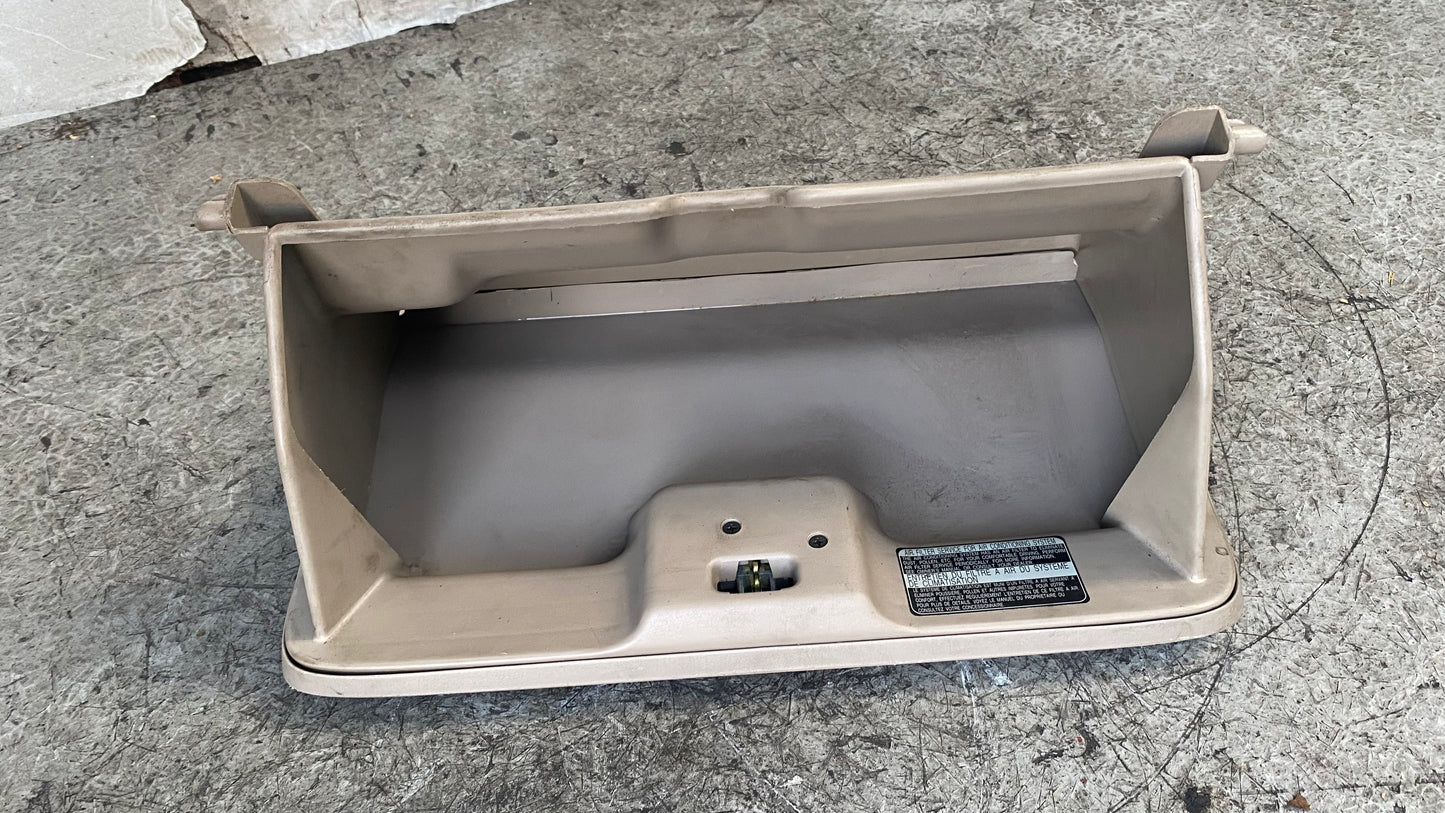 GUANTERA HYUNDAI ACCENT 2010