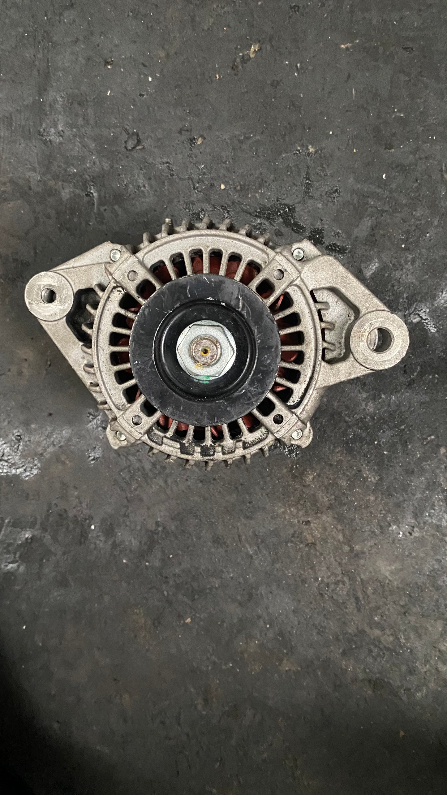 ALTERNADOR TOYOTA YARIS 2009