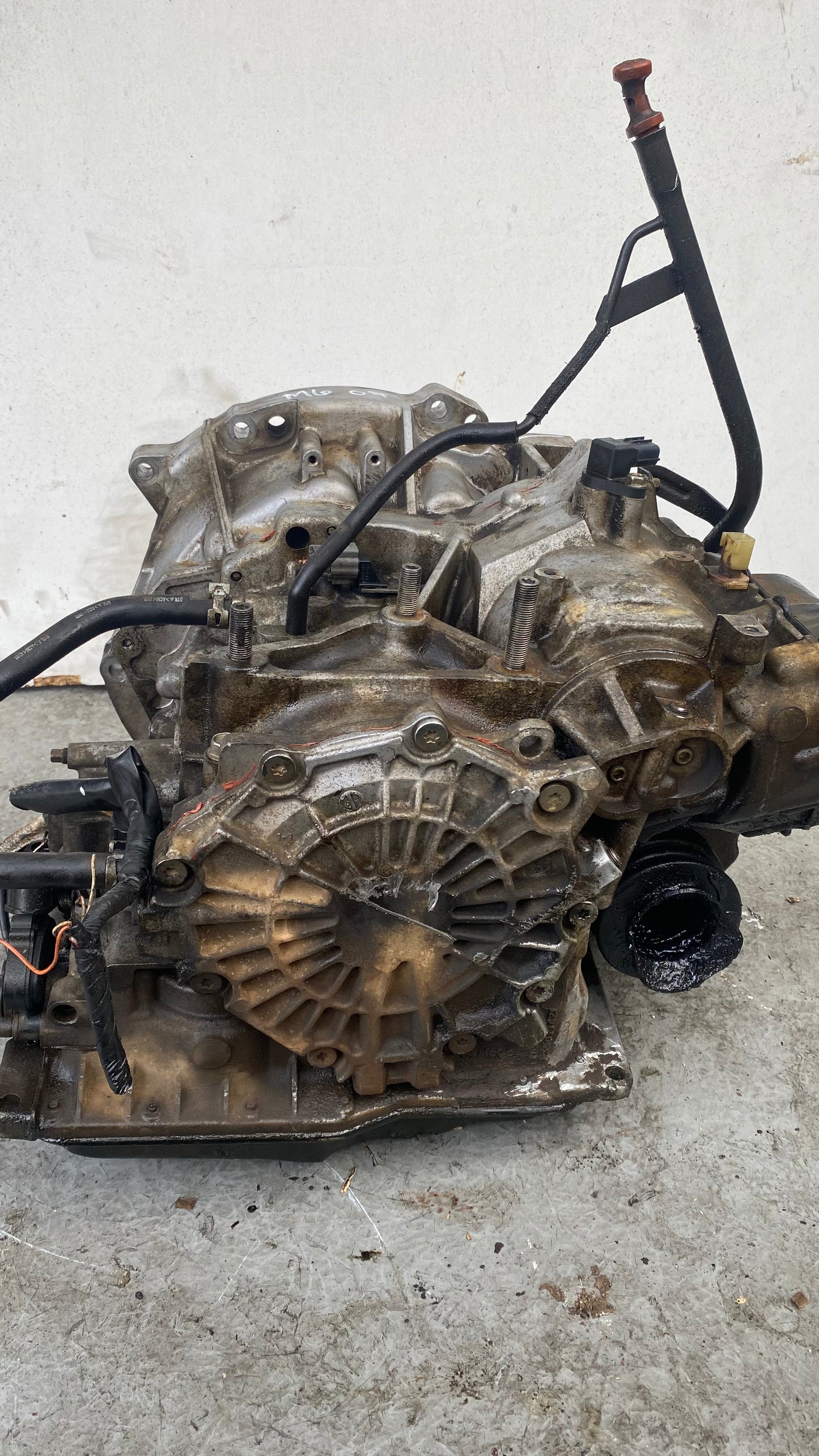 CAJA AUTOMATICA MAZDA 2006 2.3