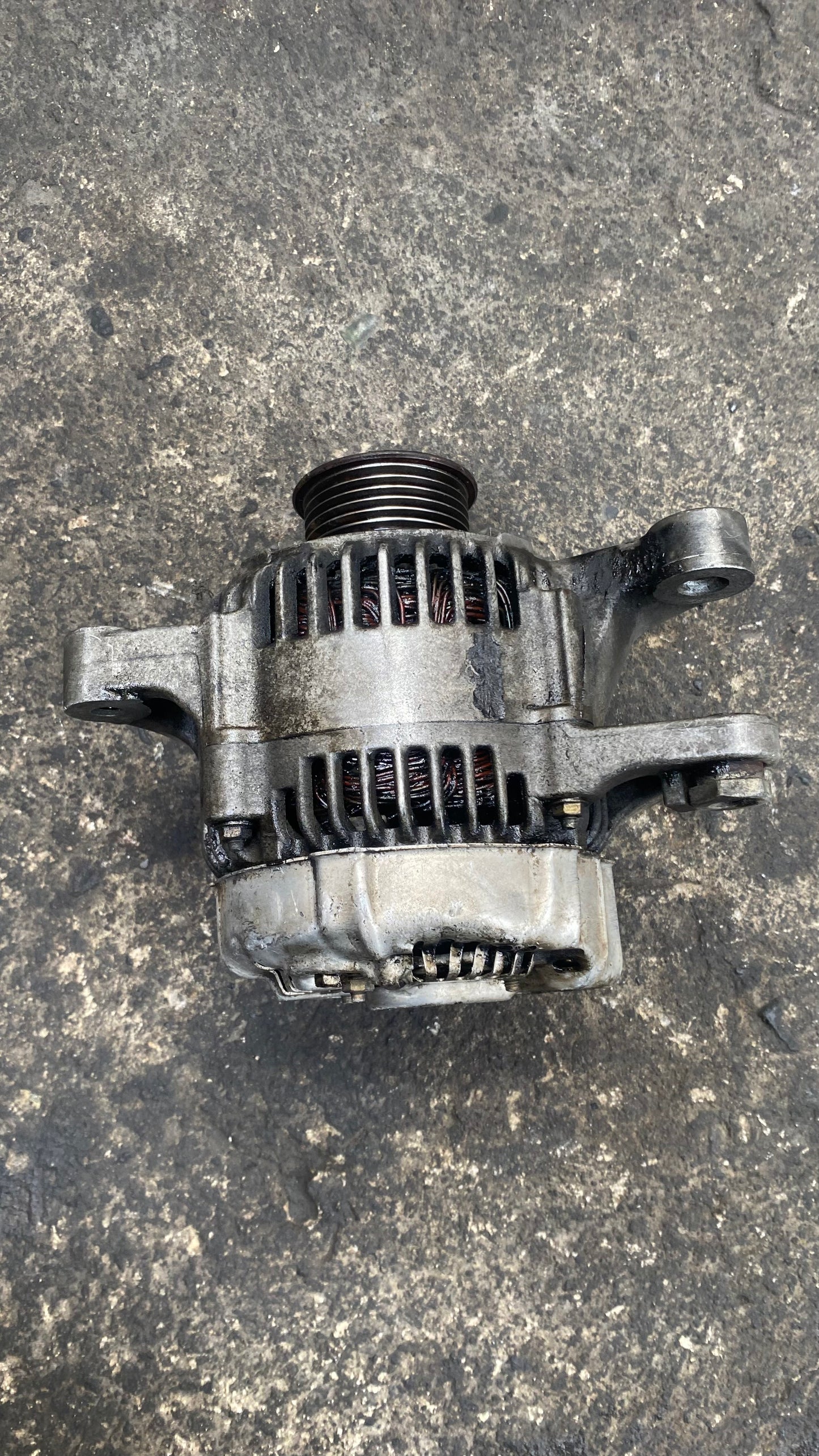 ALTERNADOR TOYOTA COROLLA 2001