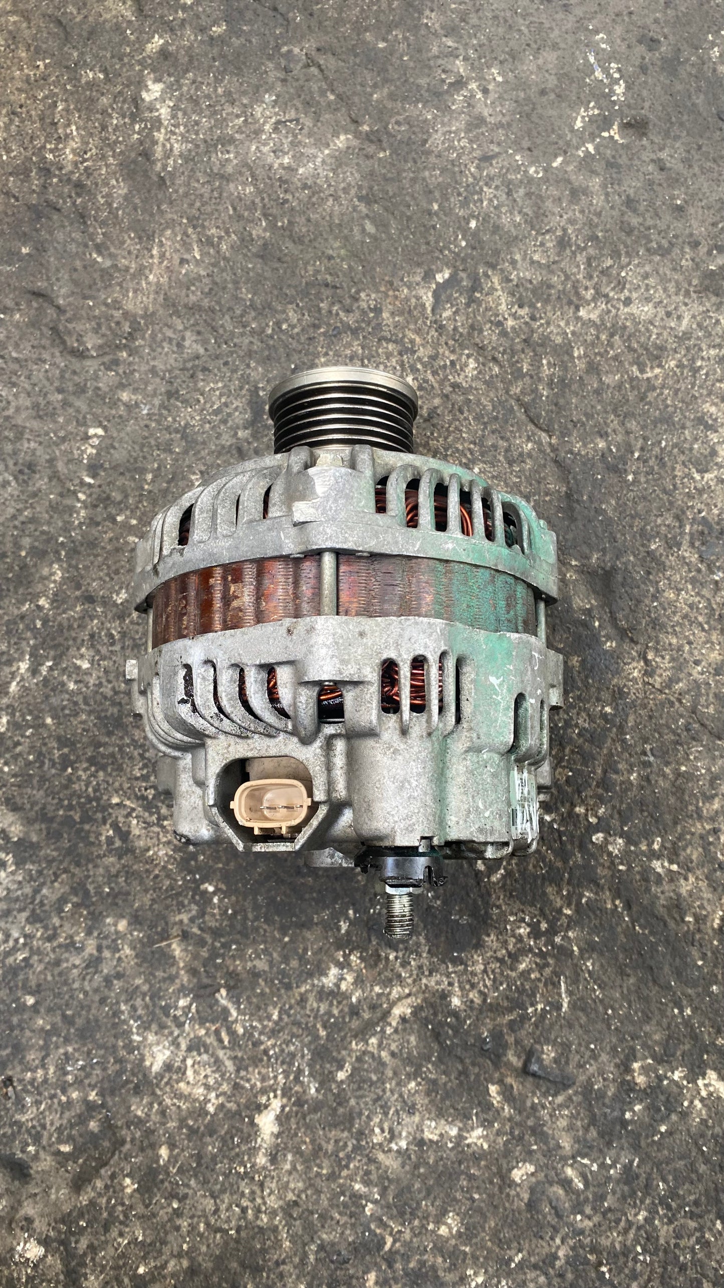 ALTERNADOR NISSAN SENTRA 2009