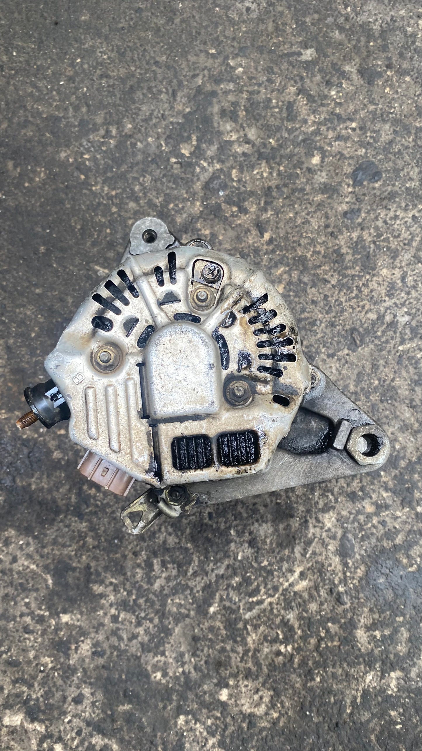 ALTERNADOR TOYOTA COROLLA 2001