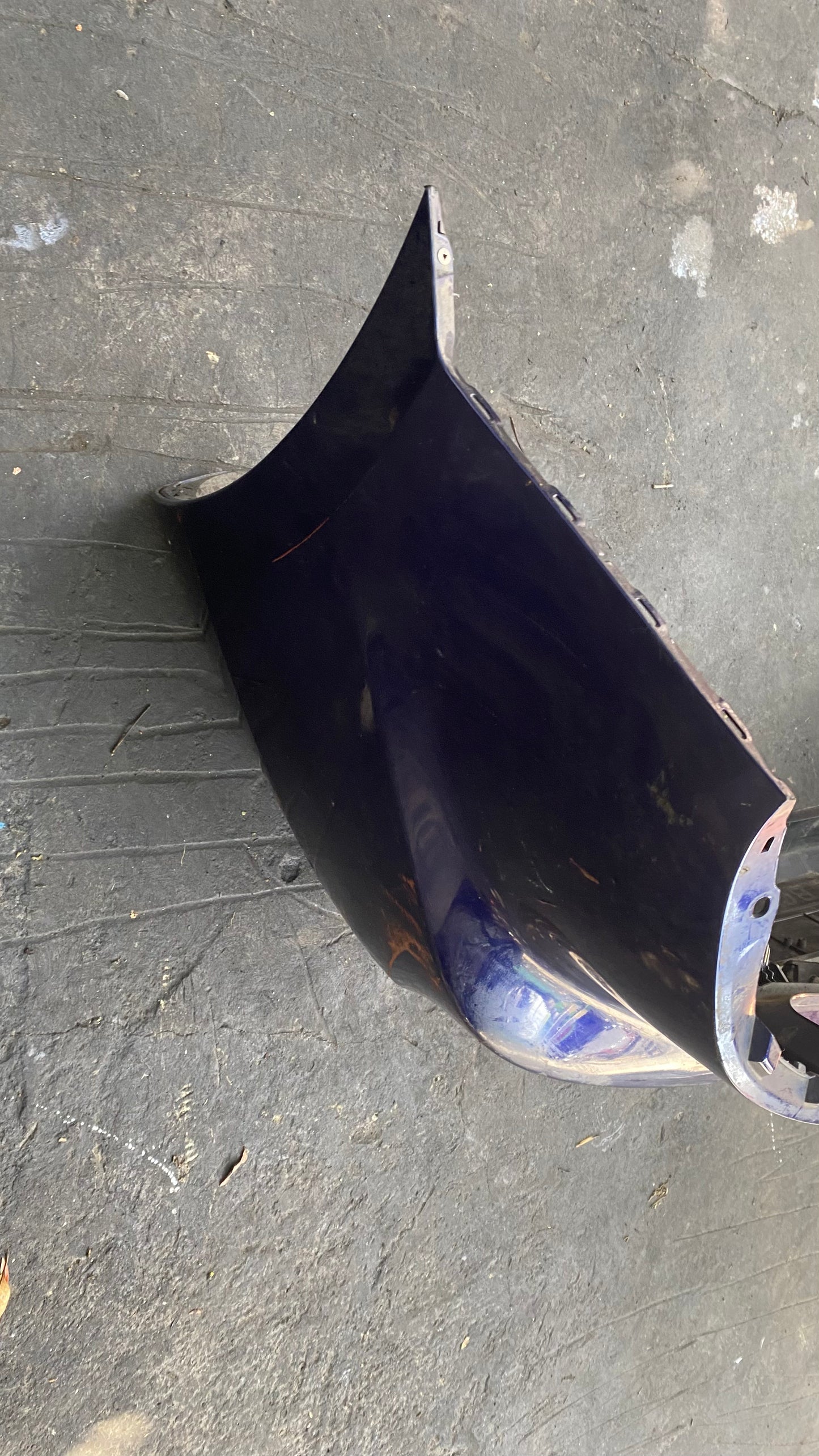 BUMPER TRASERO MAZDA 3 2012