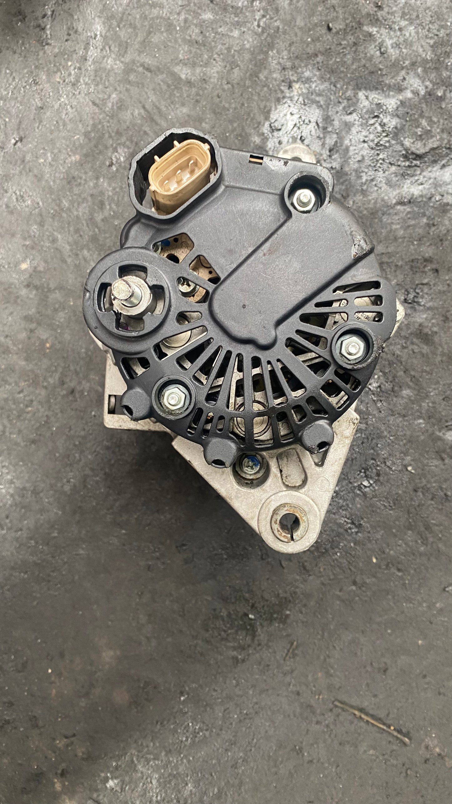 ALTERNADOR HYUNDAI ELANTRA 2010