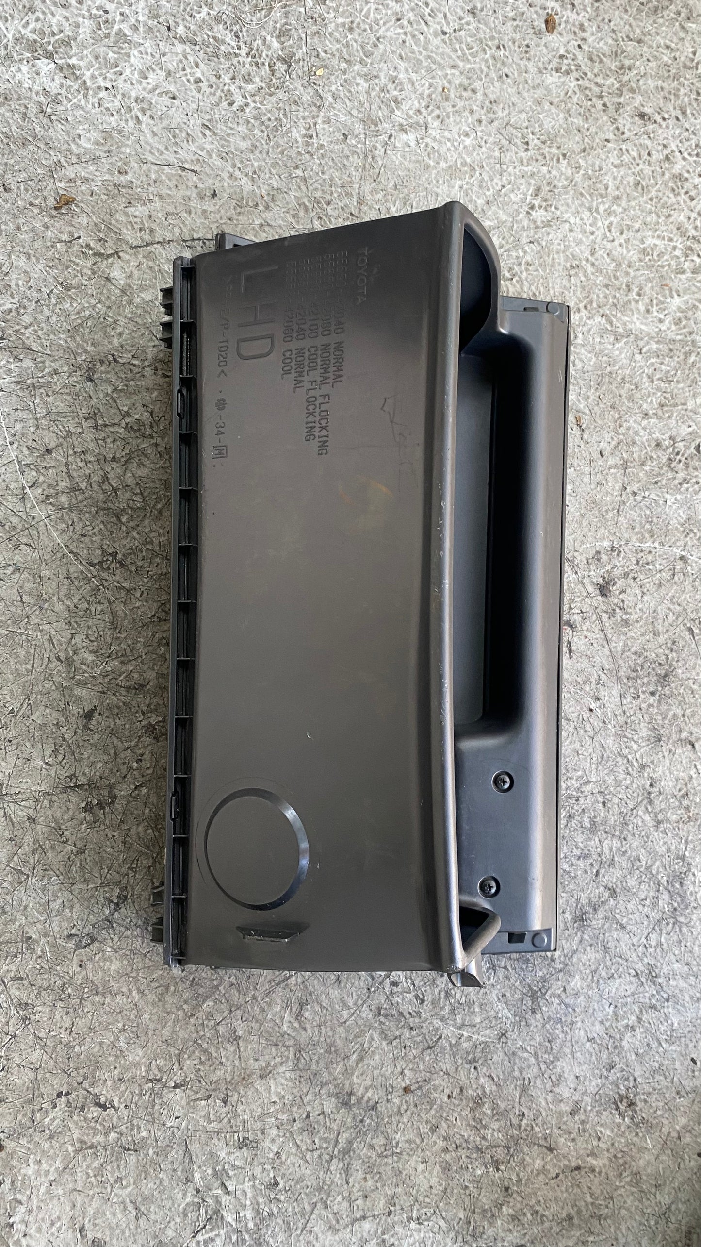 GUANTERA TOYOTA COROLLA 2009