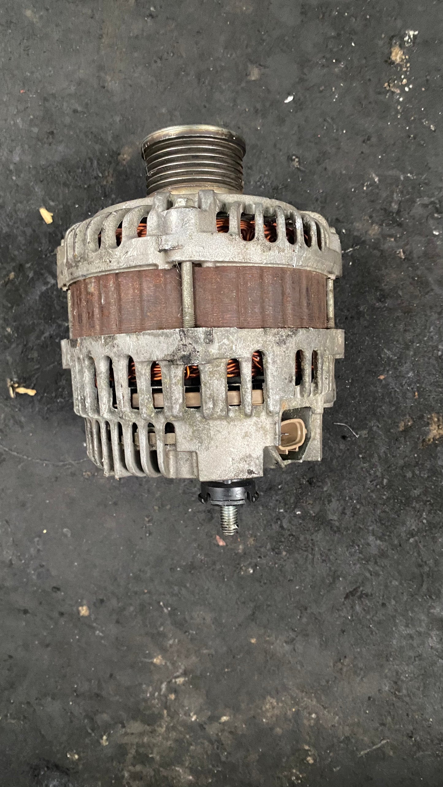 ALTERNADOR NISSAN SENTRA 2009