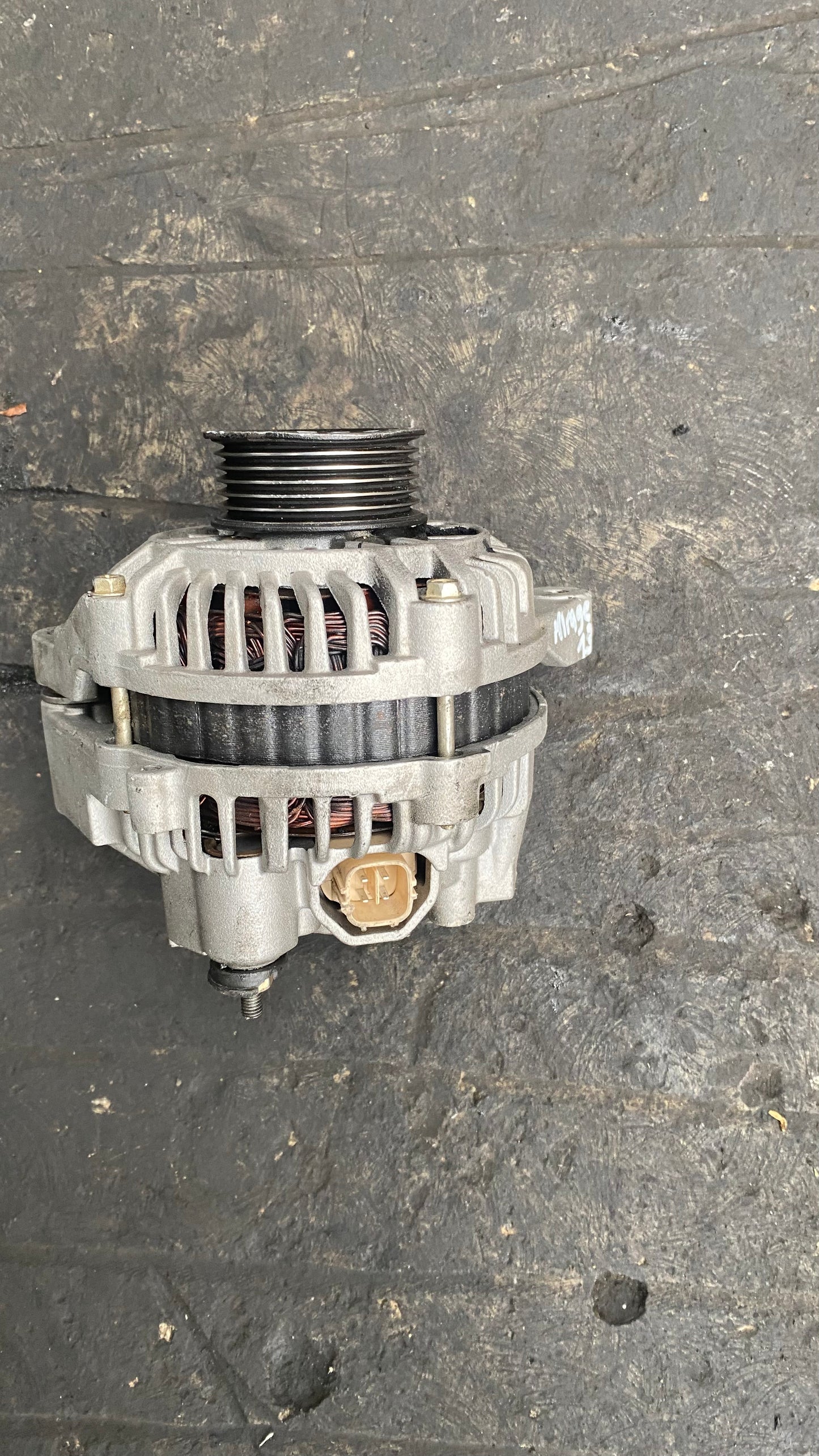 ALTERNADOR MITSUBISHI MIRAGE 2015