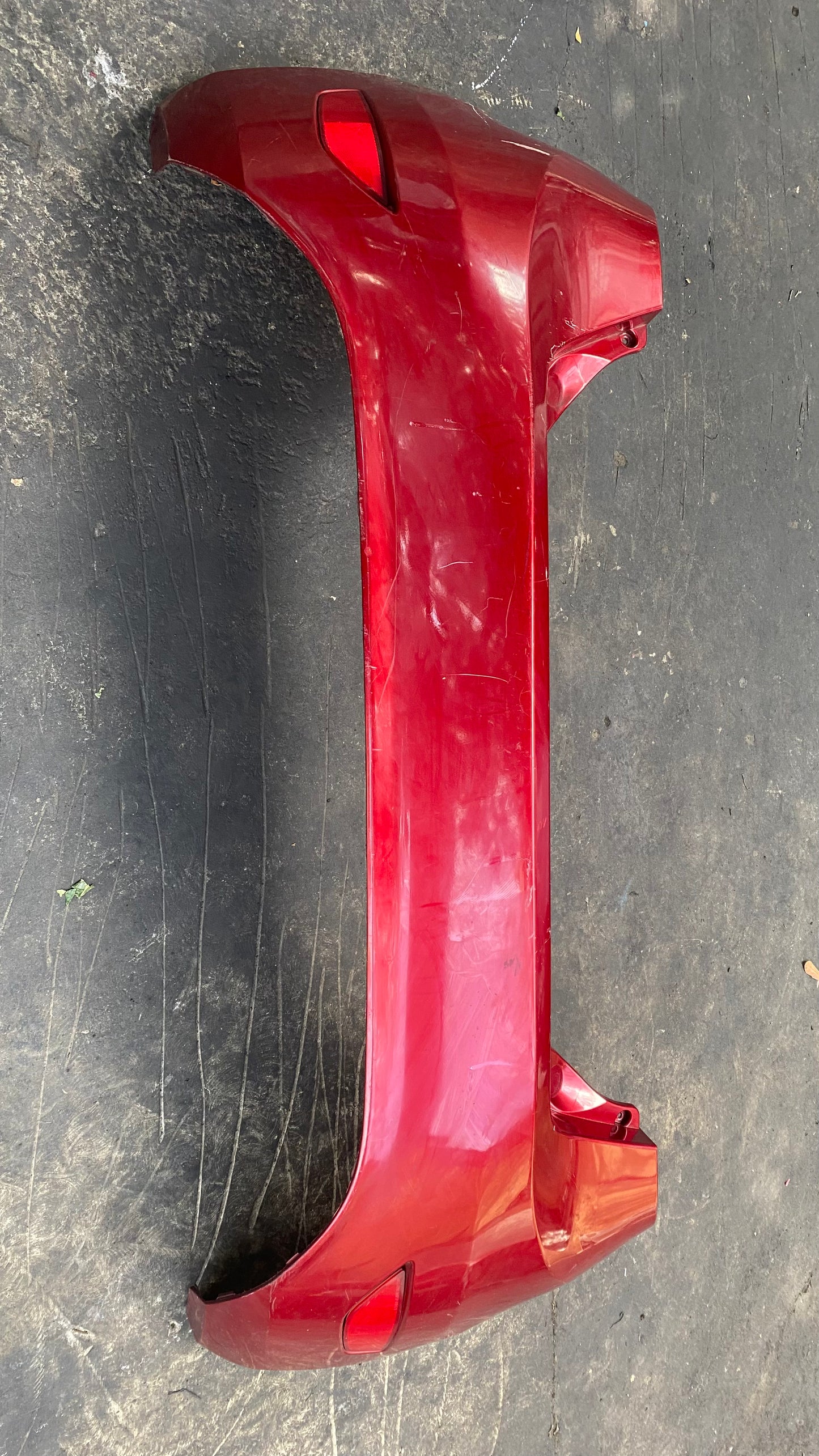 BUMPER TRASERO FORD FIESTA 2015