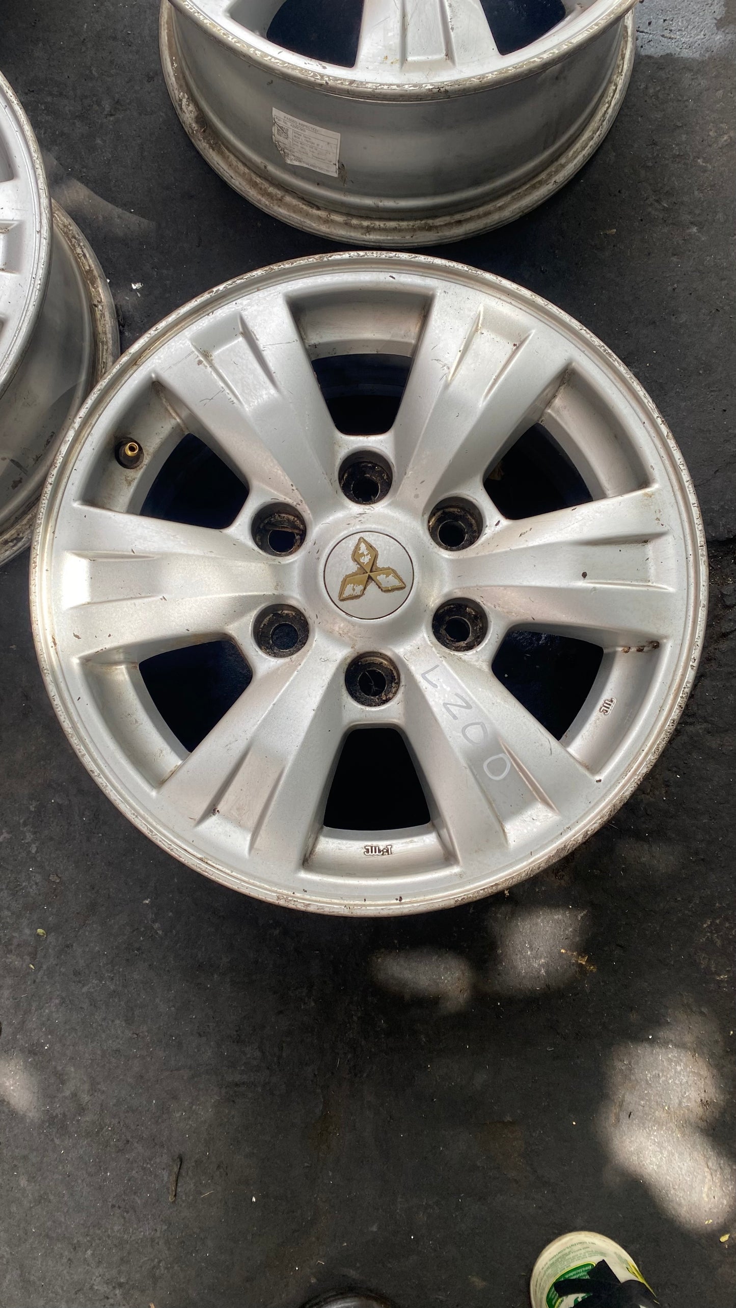 JUEGO DE AROS MITSUBISHI L200