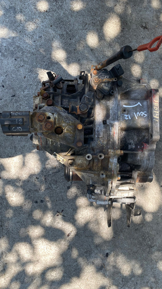 CAJA AUTOMATICA KIA SOUL 2014