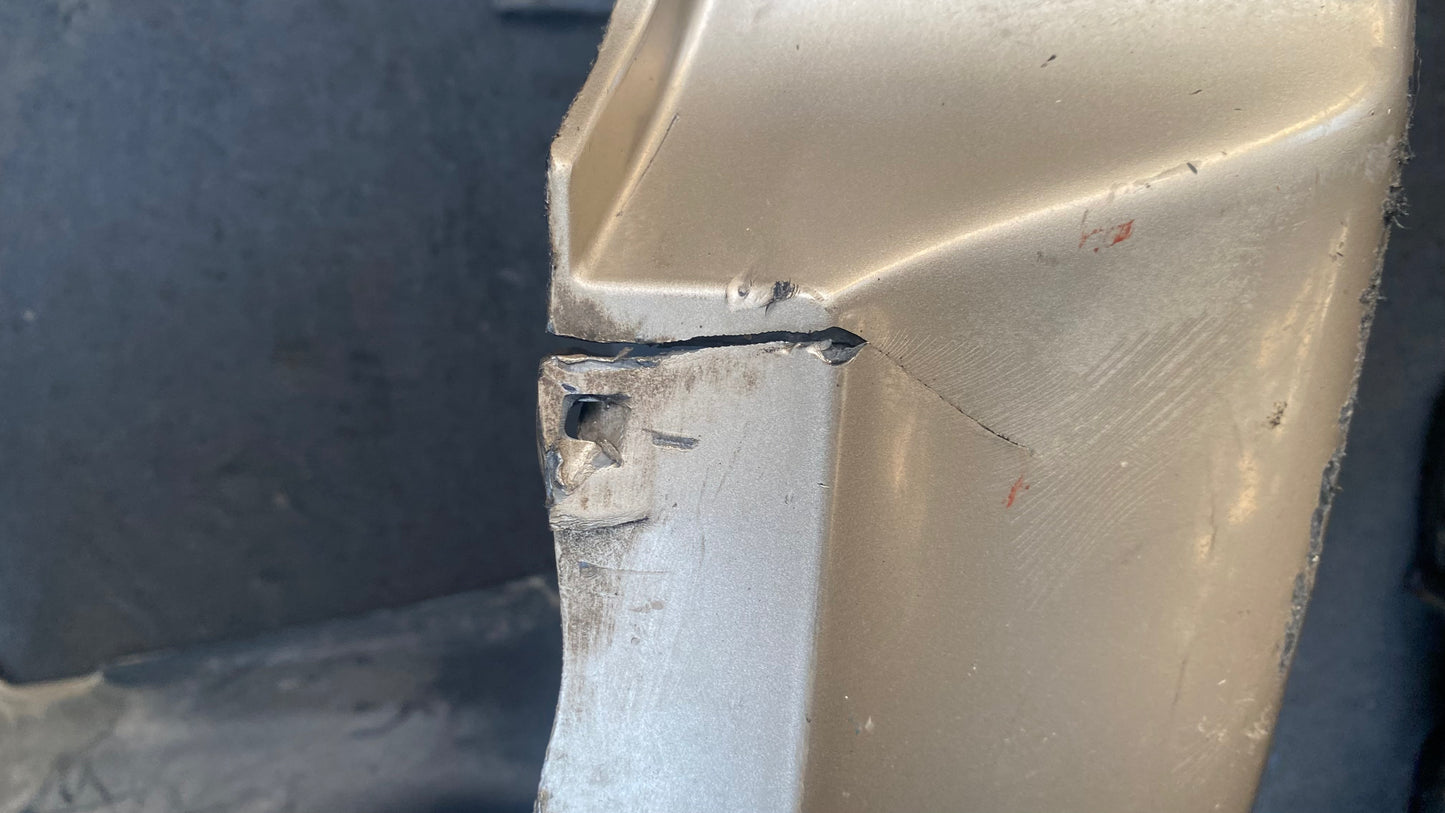 BUMPER TRASERO TOYOTA COROLLA 2007