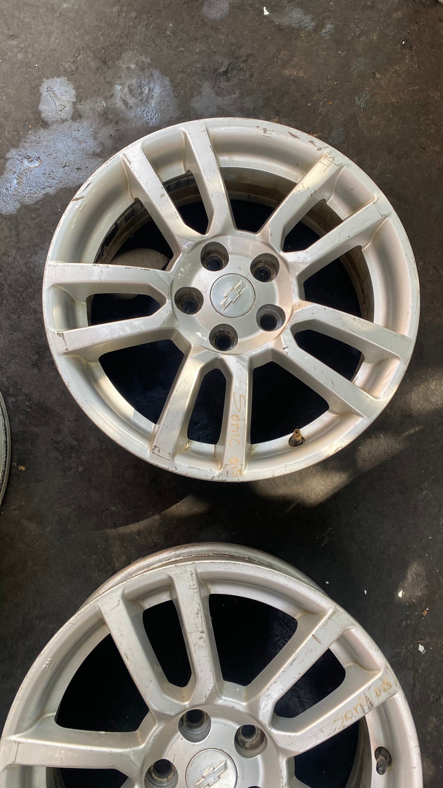 JUEGO DE AROS CHEVROLET SONIC 2015