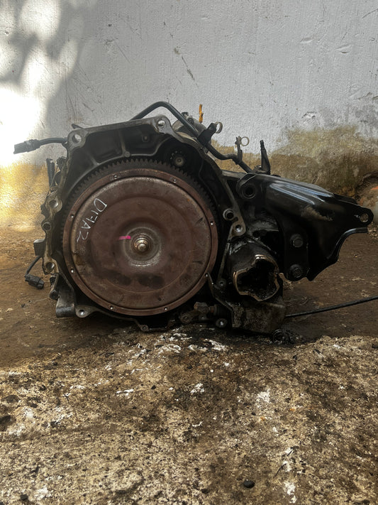 Caja automática de Honda Civic 1.8 modelo 2003 al 2005 D17