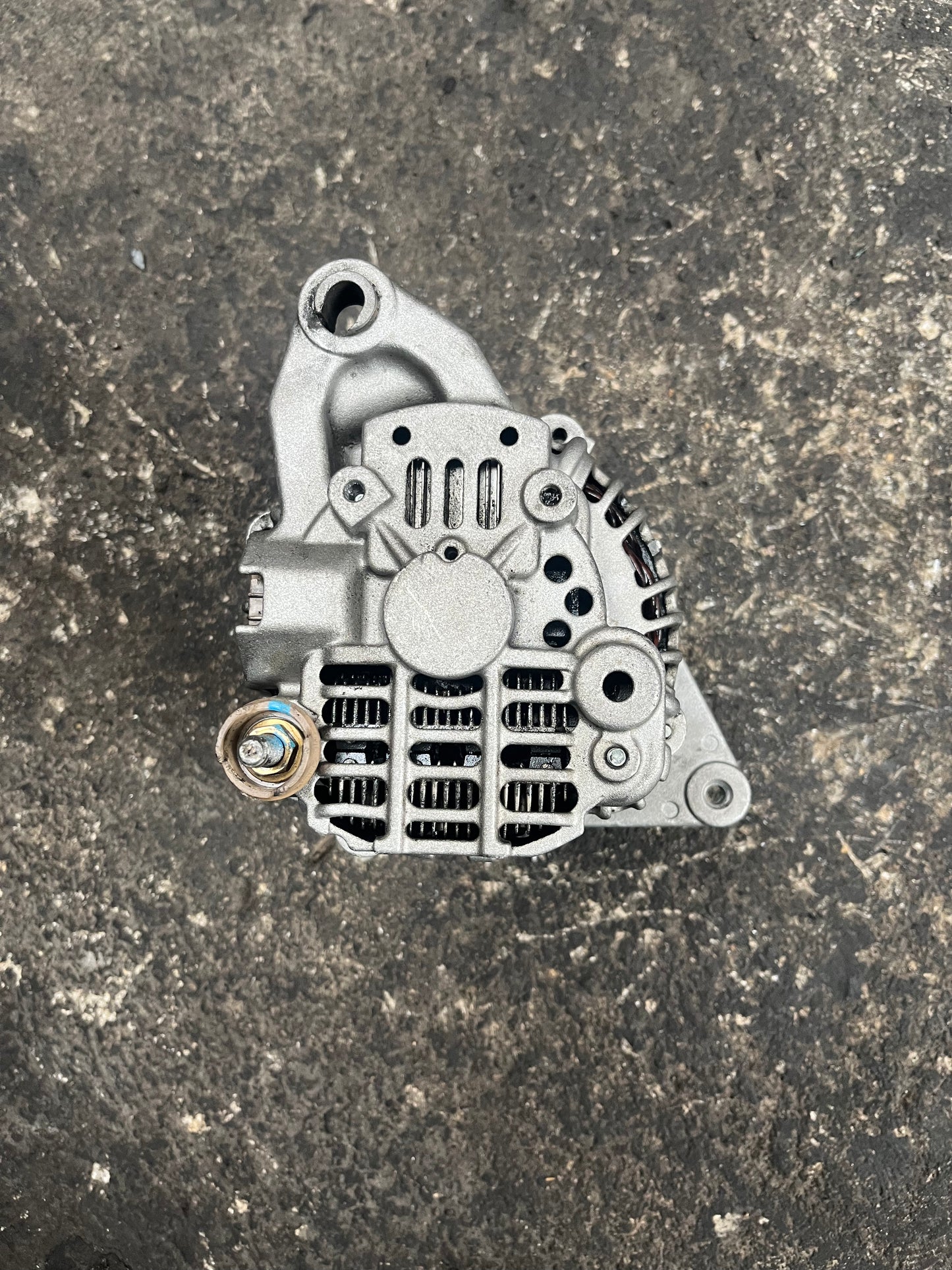 ALTERNADOR MITSUBISHI LANCER 2004