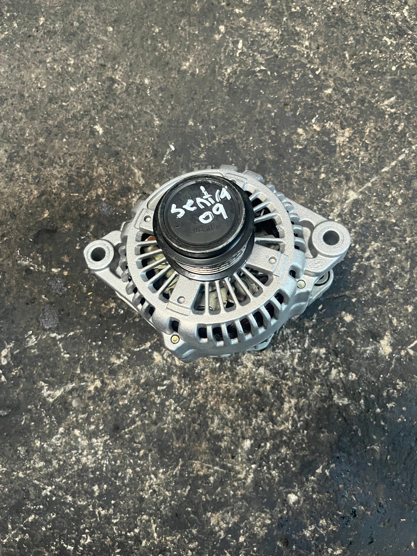 ALTERNADOR NISSAN SENTRA 2009