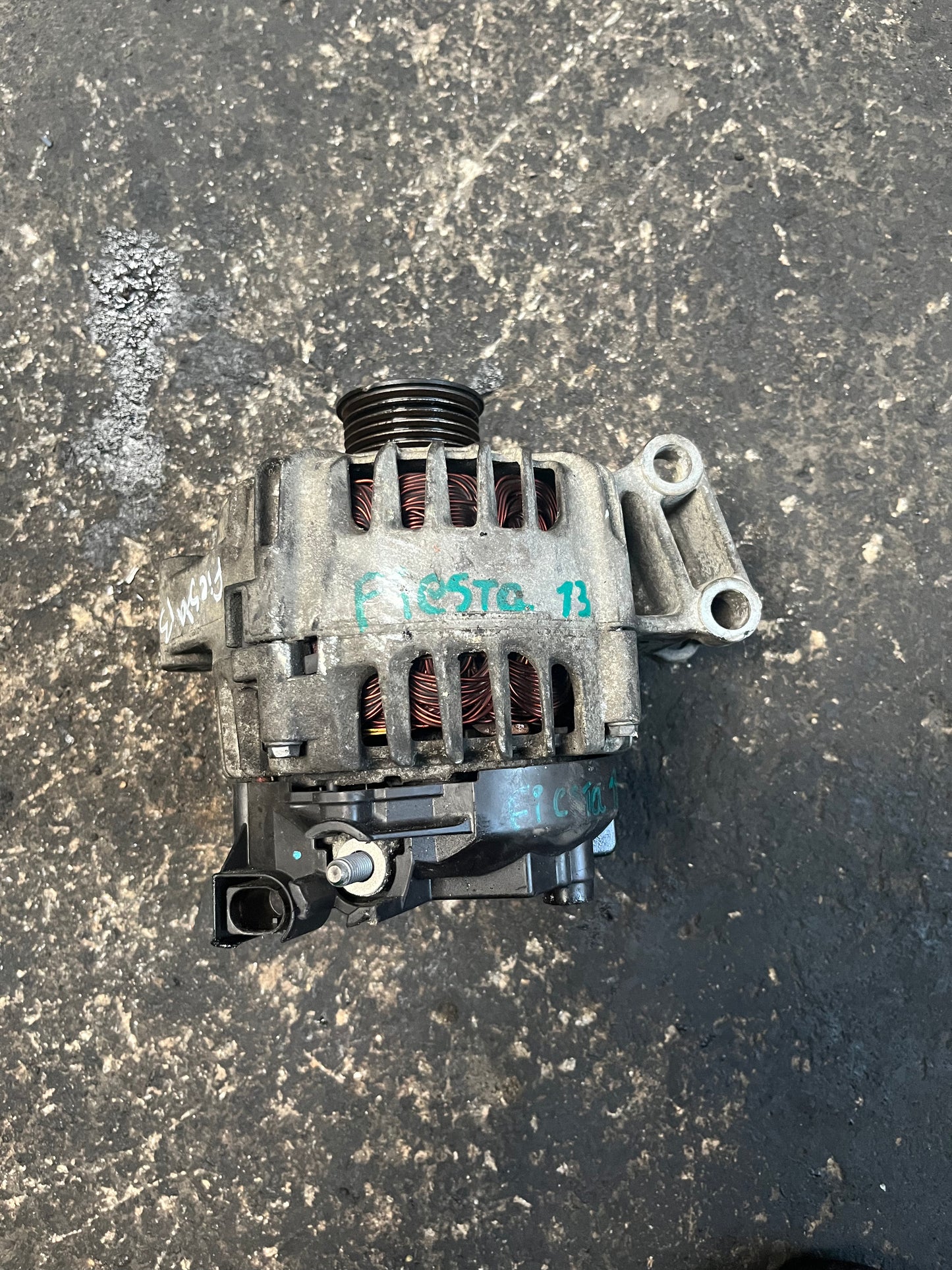 ALTERNADOR FORD FIESTA 2013