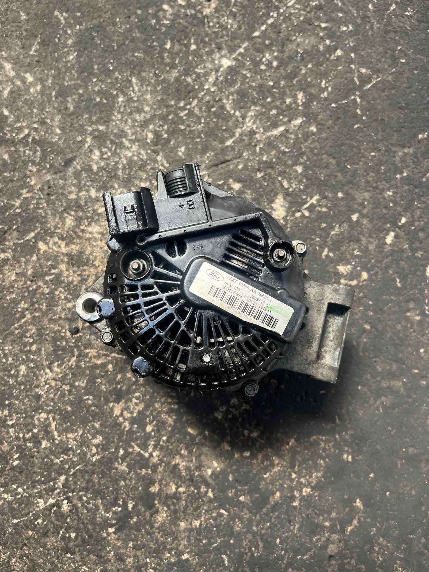 ALTERNADOR FORD FIESTA 2011