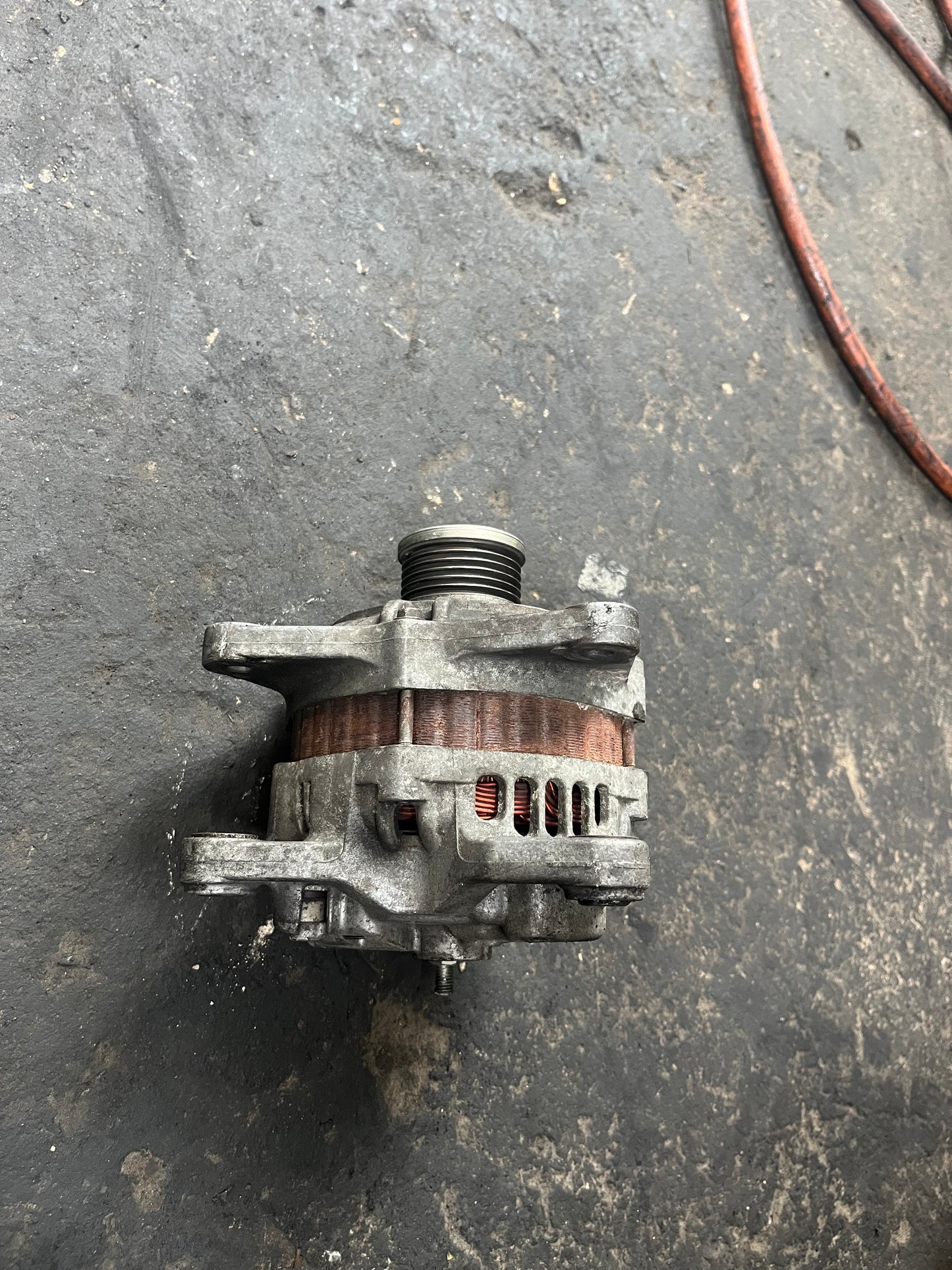 ALTERNADOR NISSAN SENTRA 2009