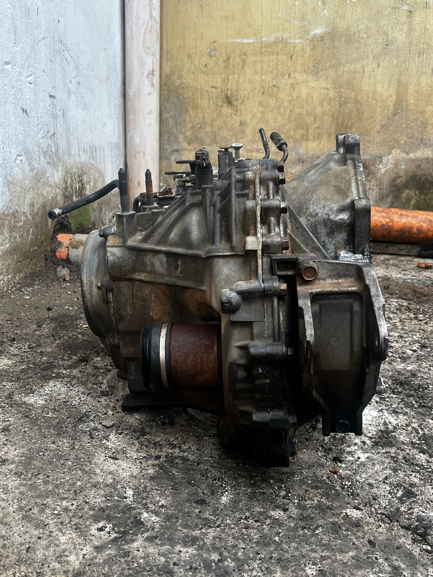 Caja automática de Mitsubishi Endeavor 3.5 6G75 modelo 2007-2008