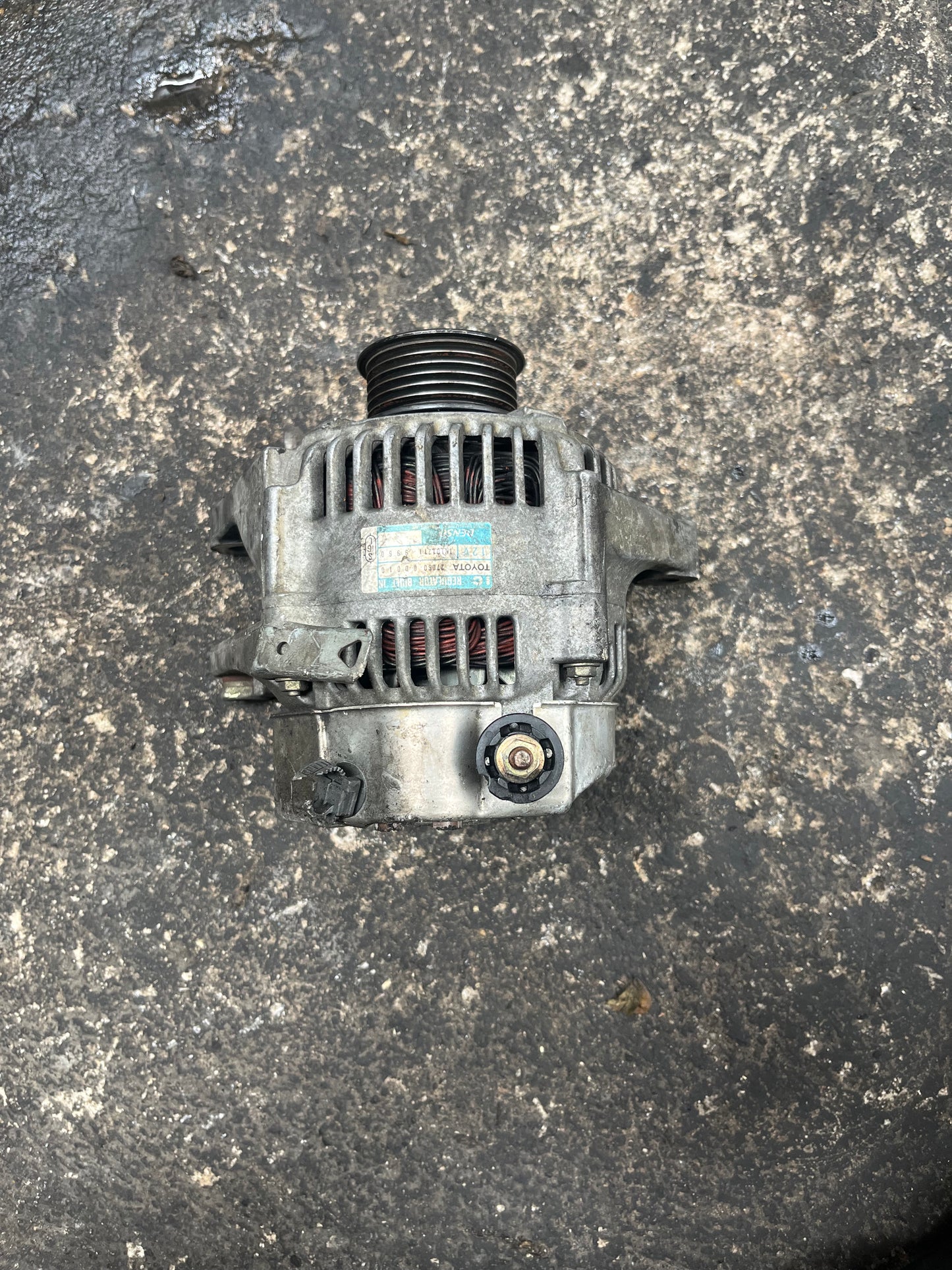 ALTERNADOR TOYOTA COROLLA 2001