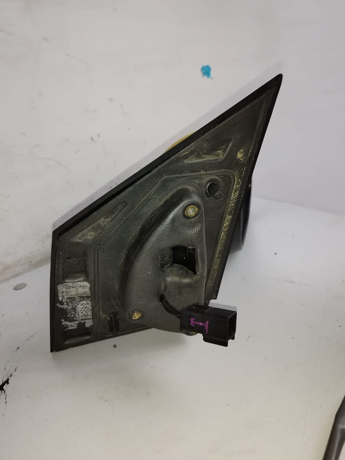 Retrovisor chevrolet sonic 2012 derecho