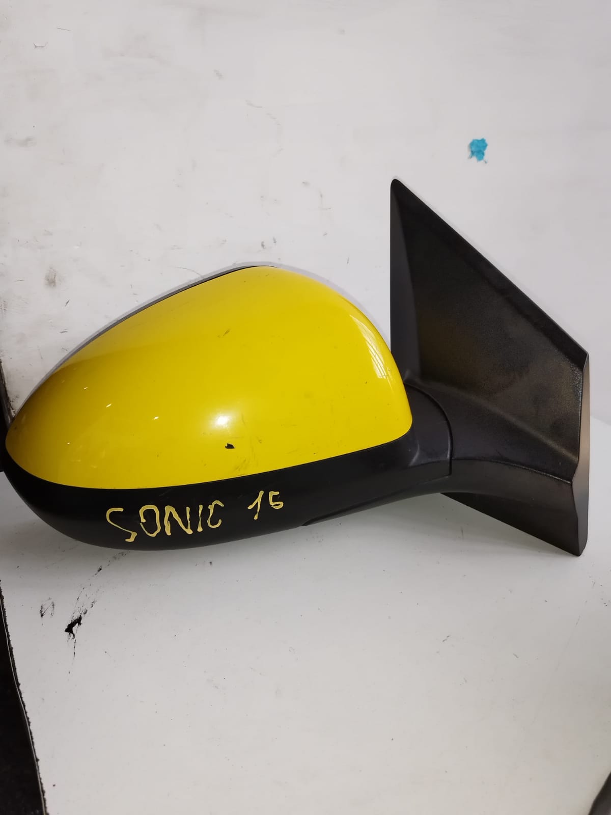 Retrovisor chevrolet sonic 2012 derecho