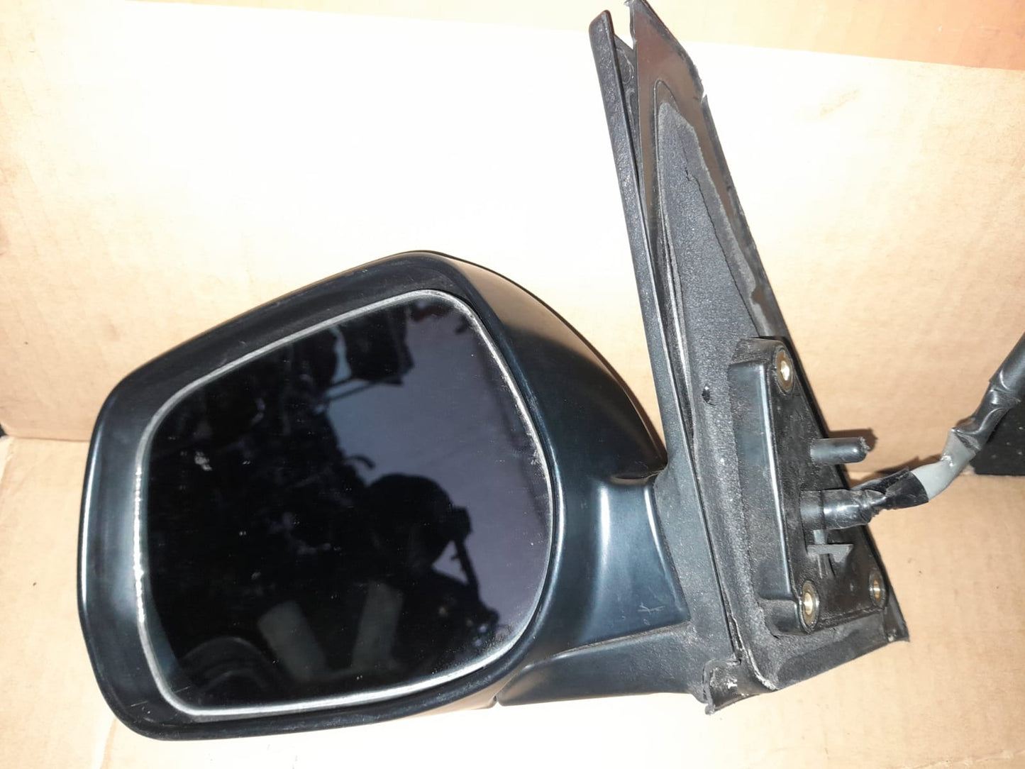 RETROVISOR TOYOTA RAV4 2004-2005 IZQUIERDO