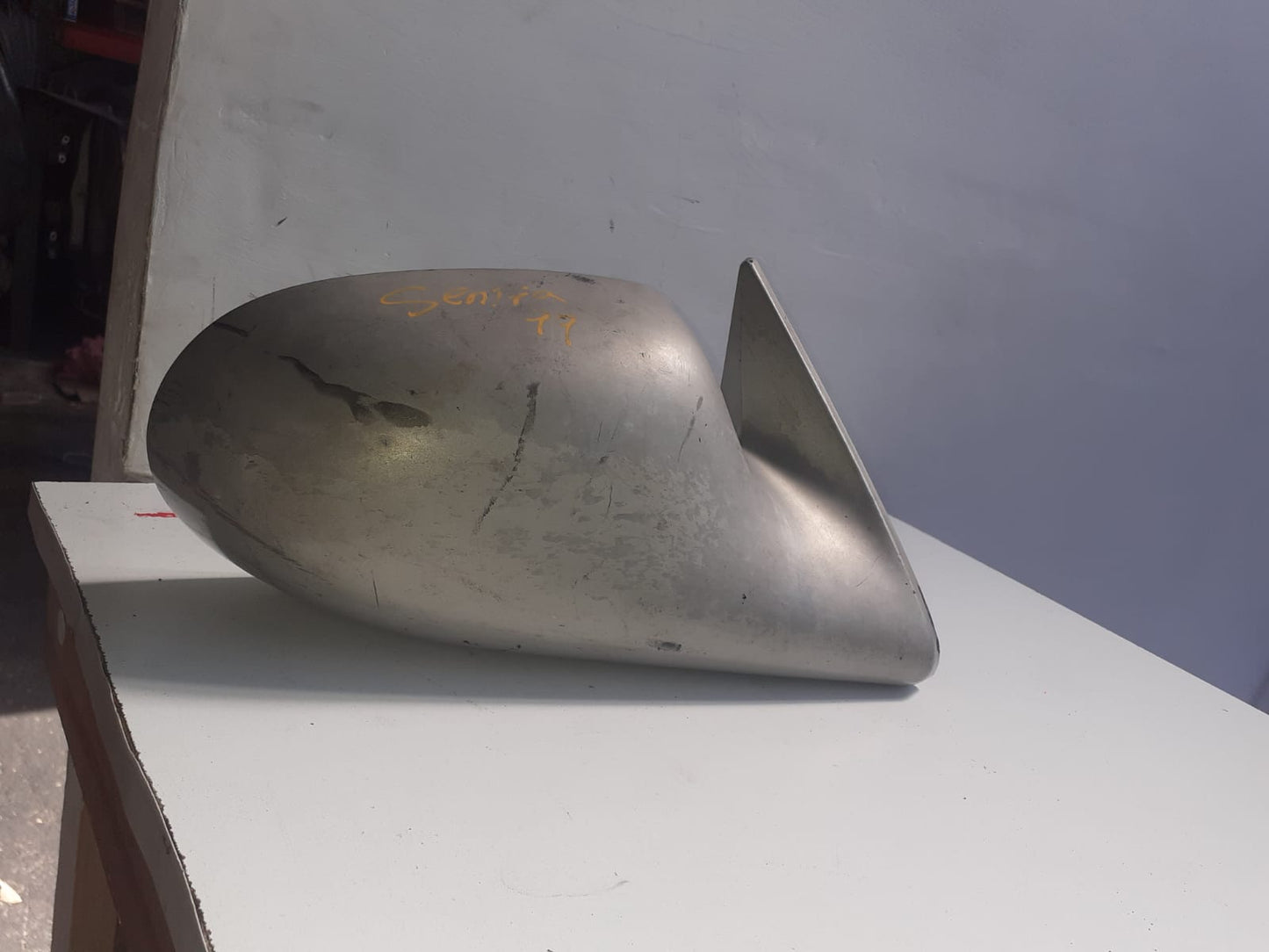 Retrovisor derecho Nissan Sentra 1999